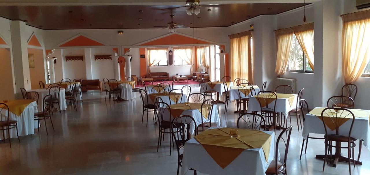 Nikolaíika Hotel Themisto מראה חיצוני תמונה